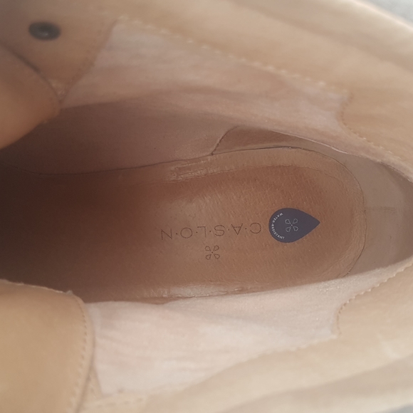 Caslon women's size 10 Jadey Water Resistant Suede Boots - Picture 4 of 4